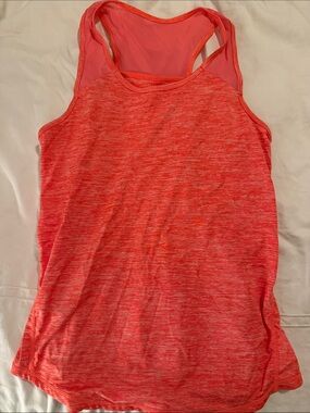Amazon Essentials Women's Racerback Tank Top - Coral Heather